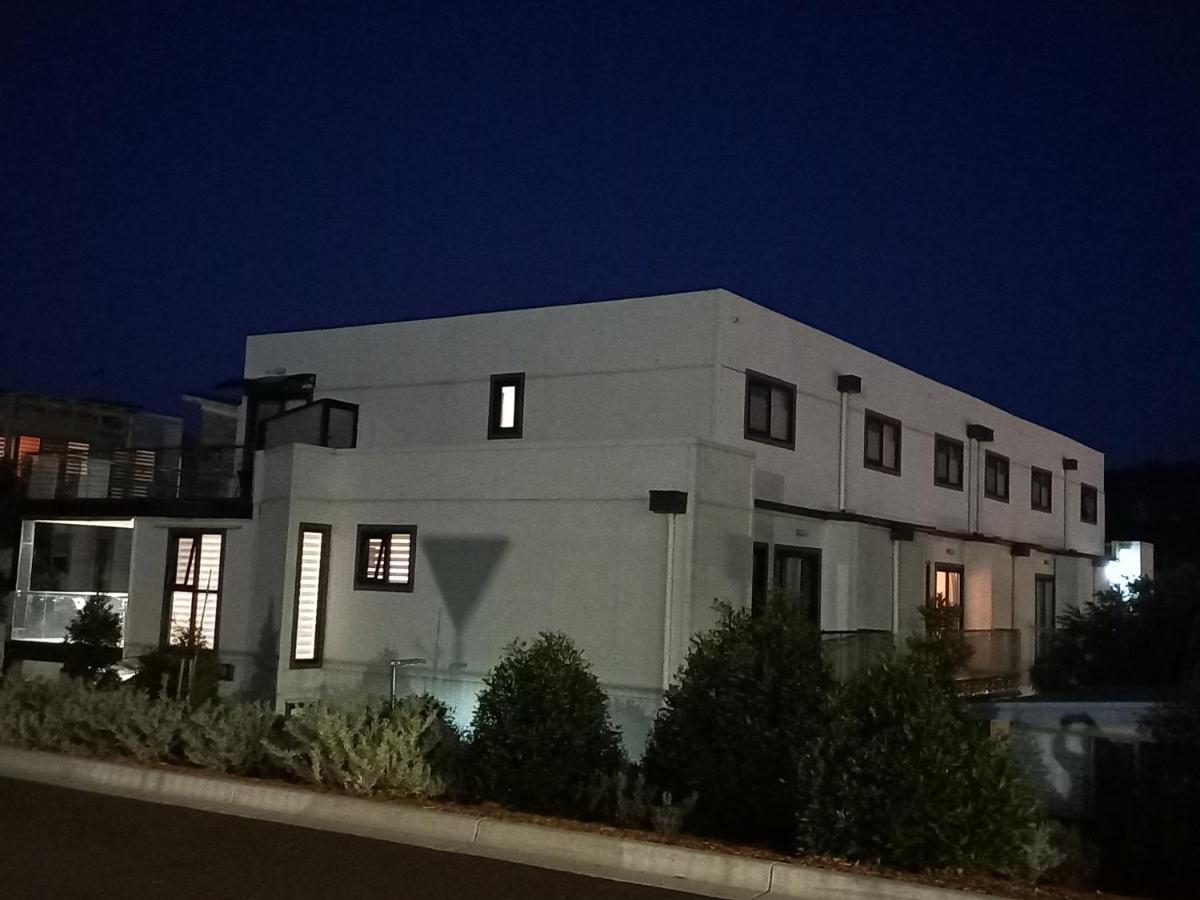Apartments In Phillip Island Towers - Block C Кауес Екстериор снимка