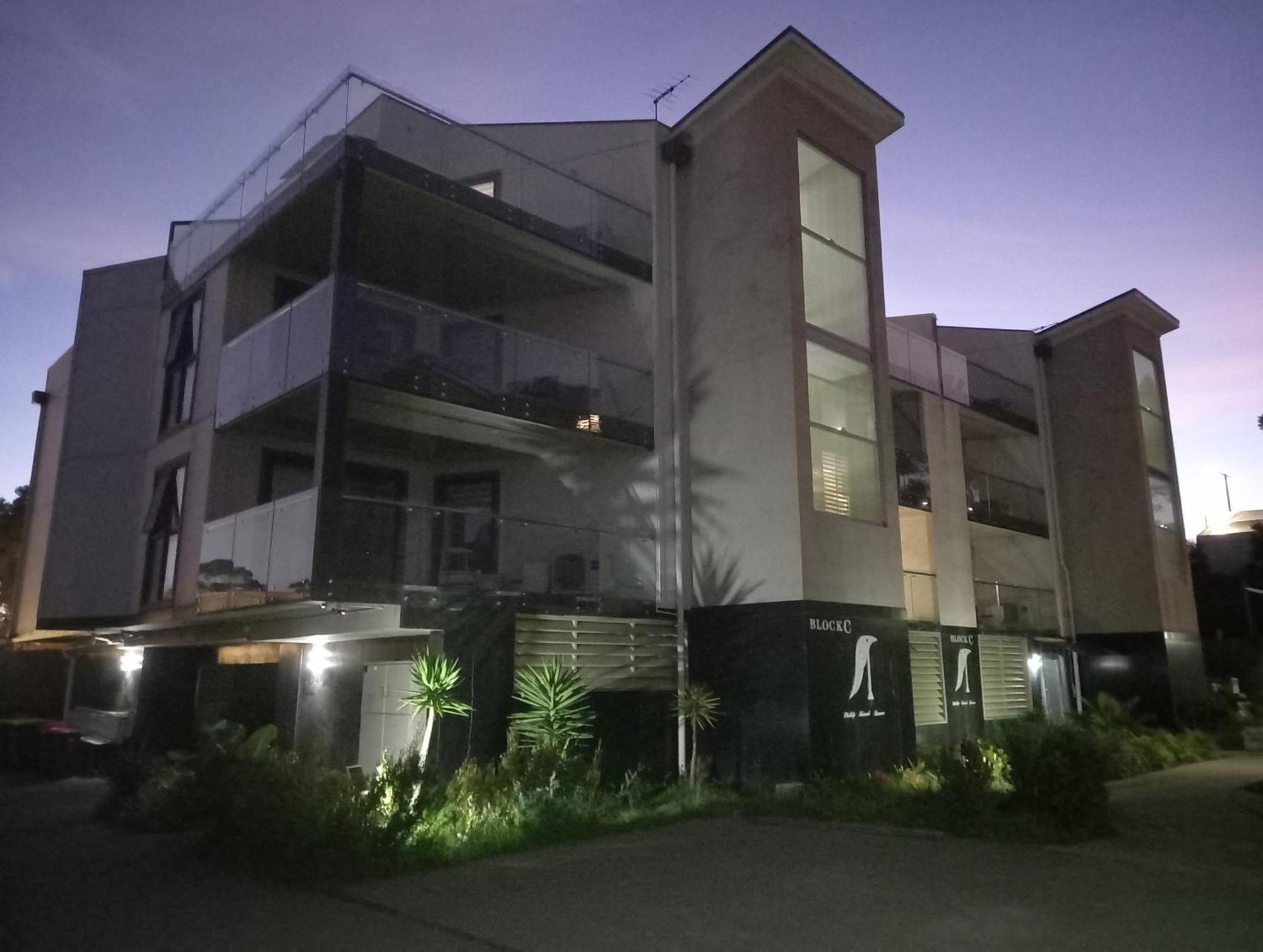 Apartments In Phillip Island Towers - Block C Кауес Екстериор снимка