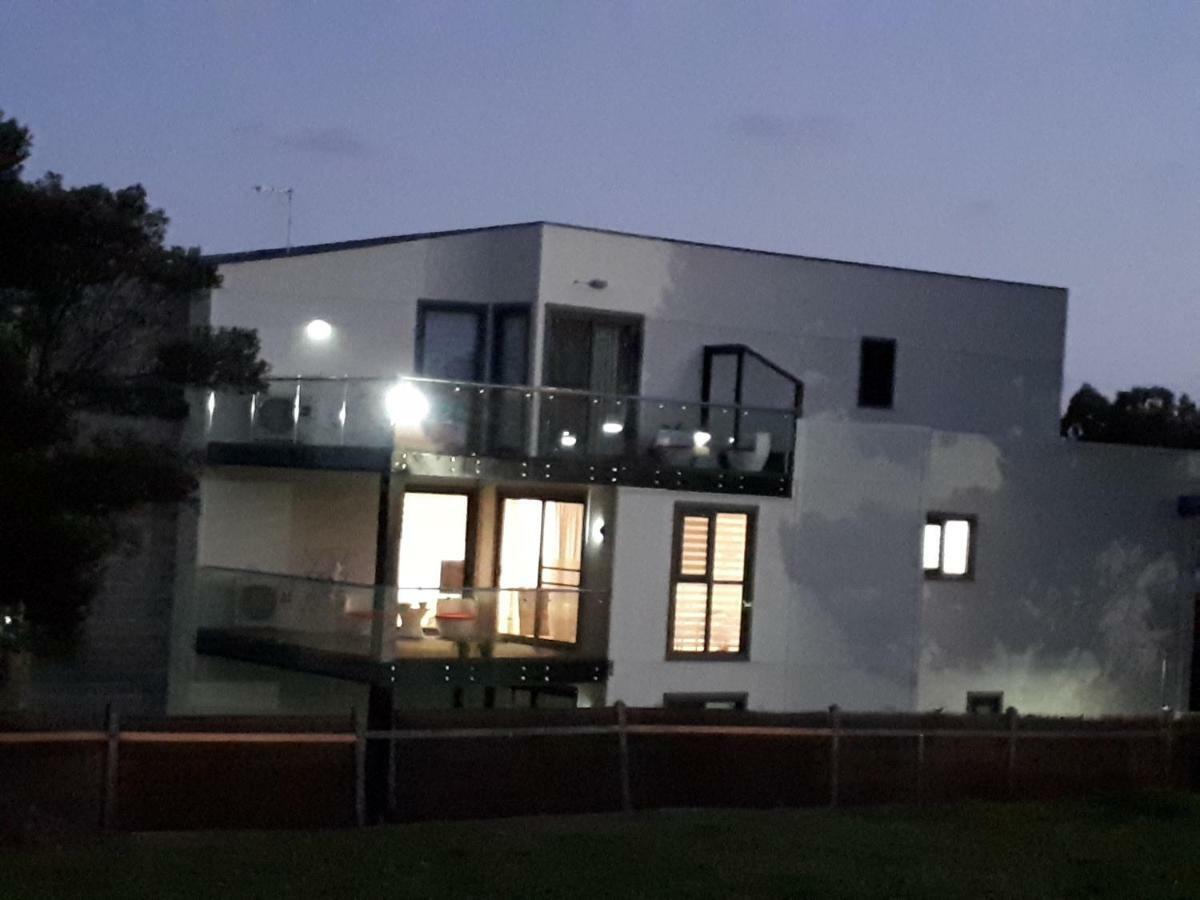 Apartments In Phillip Island Towers - Block C Кауес Екстериор снимка